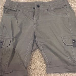 kuhl men’s greenish tan color shorts